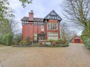 7 bedroom detached house for sale