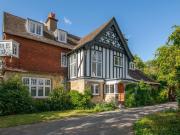 7 bedroom detached house for sale