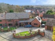 6 bedroom detached house for sale