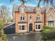 7 bedroom detached house for sale