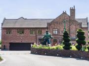 7 bedroom detached house for sale