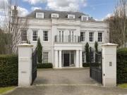 7 bedroom detached house for sale in Coombe Park,...
