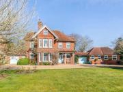 7 Bedroom Detached House For Sale In Haywards Heath,...
