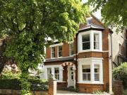 7 bedroom detached house for sale in Westover Road...