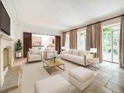 7 bedroom detached house to rent