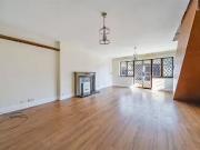 7 Bedroom Detached House To Rent In Horseshoe Lane,...