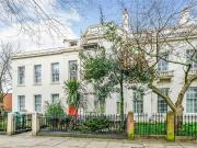 7 bedroom end of terrace house for sale