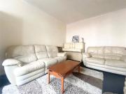 7 bedroom end of terrace house to rent