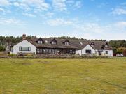 7 bedroom equestrian facility for sale