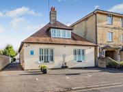 7 Bedroom House Cirencester Gloucestershire LS97343014