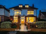 7 Bedroom House Epping Forest Greater London 89891579