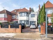 7 bedroom house for sale