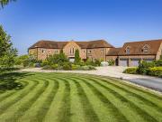 7 bedroom house for sale