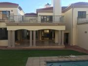 7 Bedroom House in Dainfern