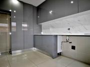7 Bedroom House in Glen Marais