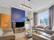 7 bedroom house to rent