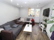 7 bedroom house to rent