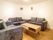 7 bedroom house to rent