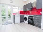 7 bedroom house to rent