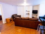 7 bedroom house to rent