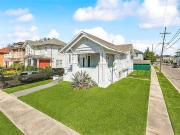 7 bedroom, New Orleans LA 70115 93468971