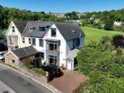 7 bedroom semi detached house for sale