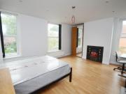 7 bedroom Semi detached house To Let