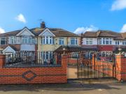 7 bedroom semi detached house to rent