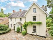 7 bedroom semi detached house to rent