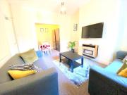 7 bedroom semi detached house to rent