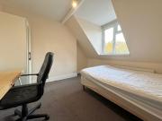 7 bedroom semi detached house to rent