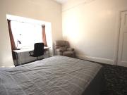 7 bedroom shared house, Henley St