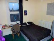7 Bedroom Shared Living/roommate London London LS90559438