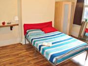 7 Bedroom Shared Living/roommate London London LS90559458