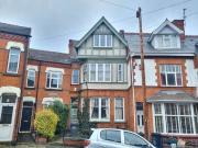 7 Bedroom Terraced House