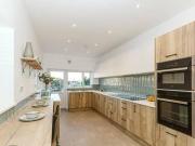 7 bedroom terraced house for rent in Gloucester Road...
