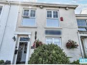 7 bedroom terraced house for sale