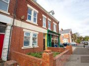 7 bedroom terraced house for sale in Heaton Hall Road,...