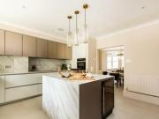 7 Bedroom Terraced House For Sale In London