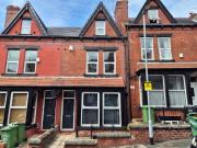 7 bedroom terraced house for sale in Manor Drive, Leeds, LS6