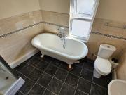 7 bedroom terraced house to rent