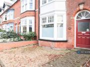 7 bedroom terraced house to rent