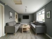 7 bedroom terraced house to rent