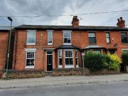 7 bedroom terraced house to rent