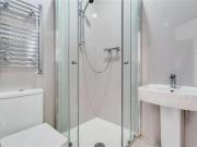 7 bedroom terraced house to rent