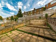 7 bedroom terraced house to rent