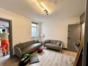 6 bedroom terraced house to rent