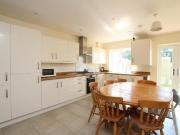 7 bedroom terraced house to rent