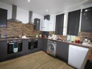 7 Bedrooms for rent in 87 Commonside Road, Crookesmoor,...