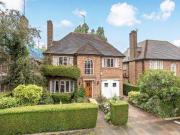 7 Bedrooms for rent in Kingsley Way, Hampstead Garden...